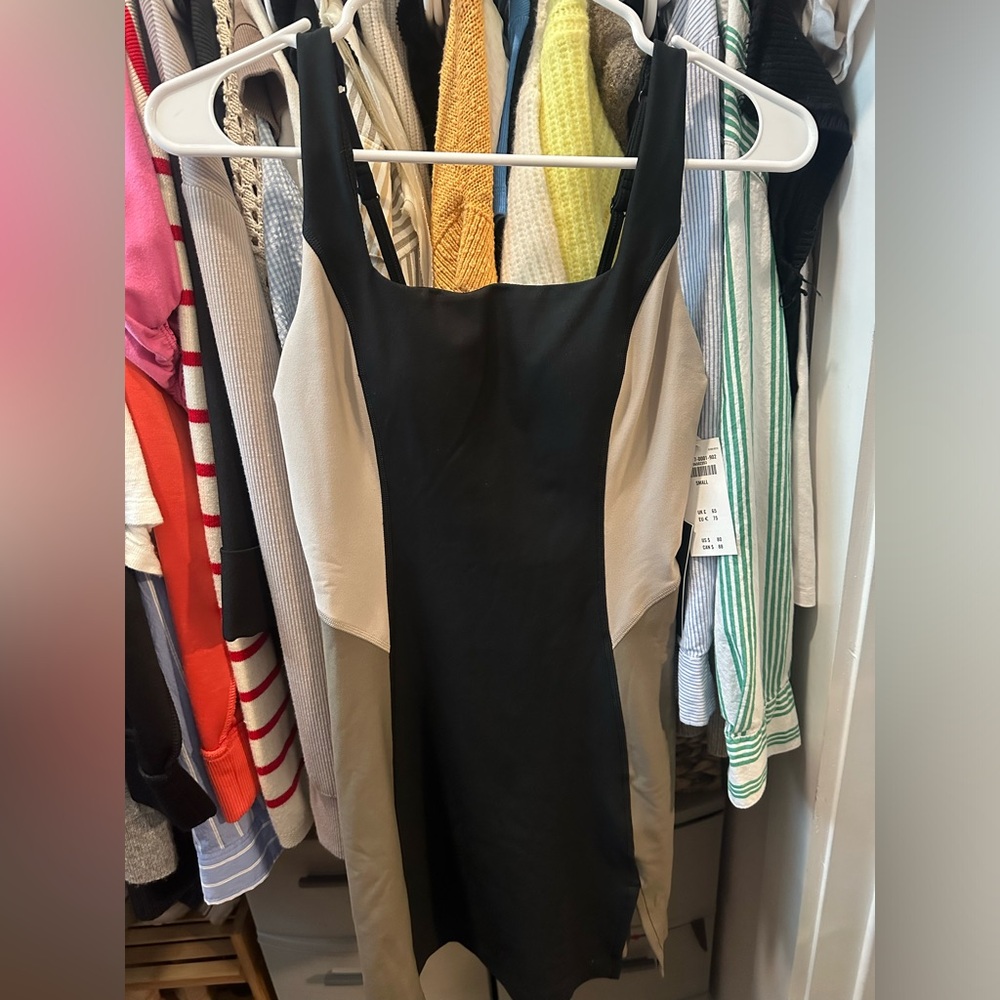 Abercrombie Workout Dress 
YPB sculptLUX Mini Dress Size S